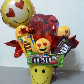 Emoji Valentine – Candy Bouquets