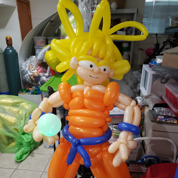 Dragon Ball Z Goku – Sculptures